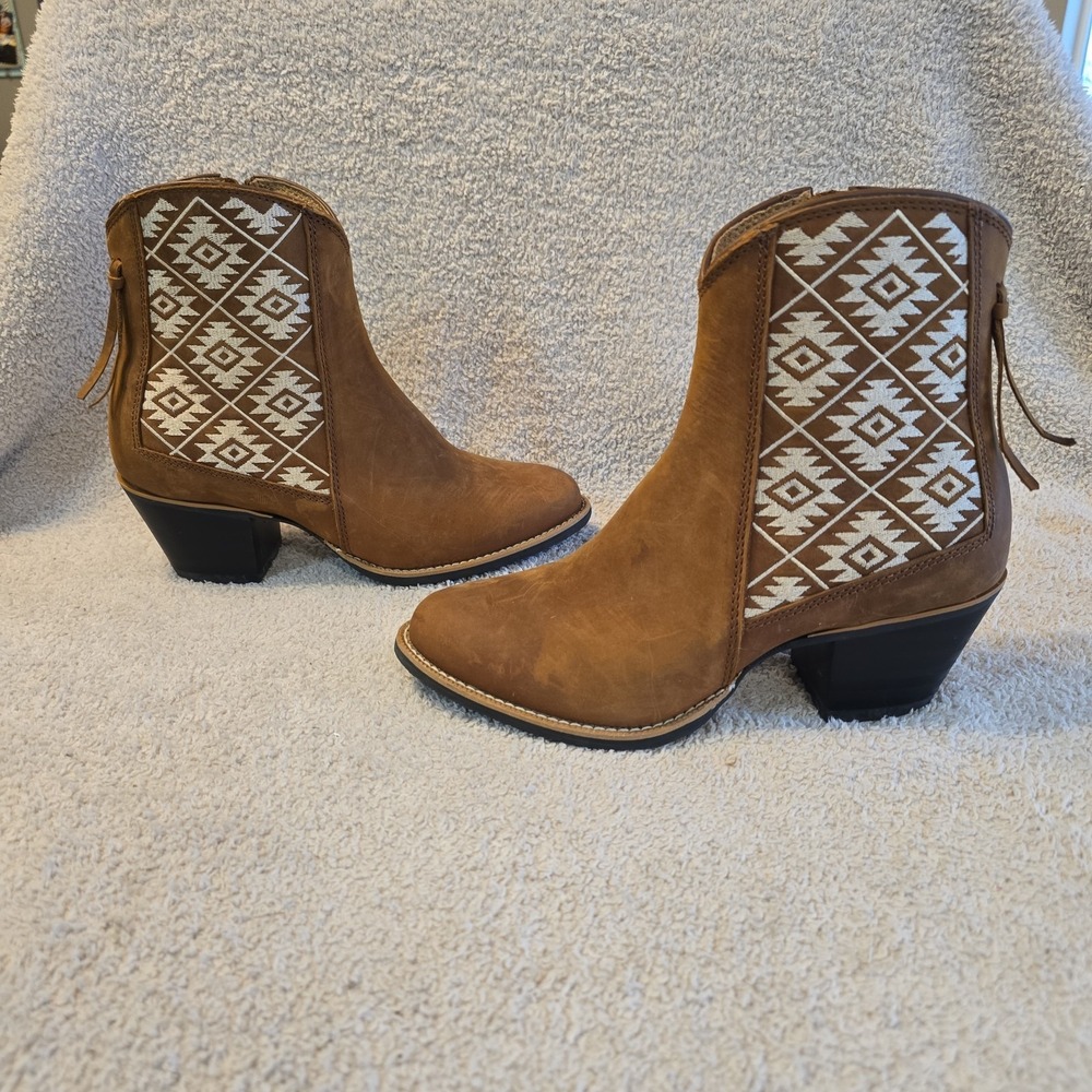 Twisted X‎ Women's Southwestern Aztec Design Western Booties Size 8.5 B Festival